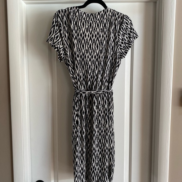 Banana Republic Faux Wrap Dress - Picture 3 of 3